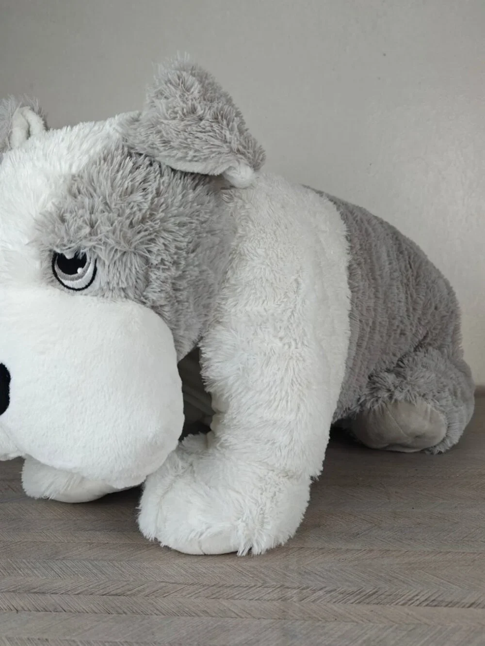 Kellytoy Pillow Chums Large Bulldog Plush Toy Pillow Combo Gray/White 32